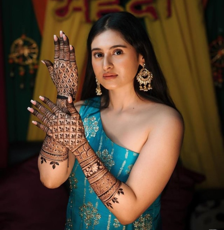 Best Mehndi Artist in Visakhapatnam